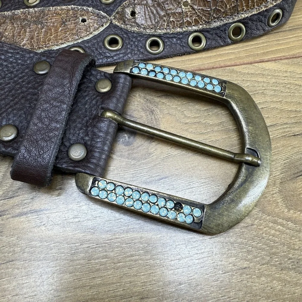 LEATHEROCK Womens Belt Size 30 XS S Brown Leather Rhinestone USA Made